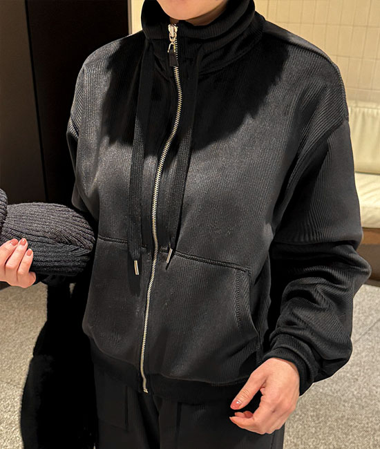 ベロアミンク起毛ジップアップ