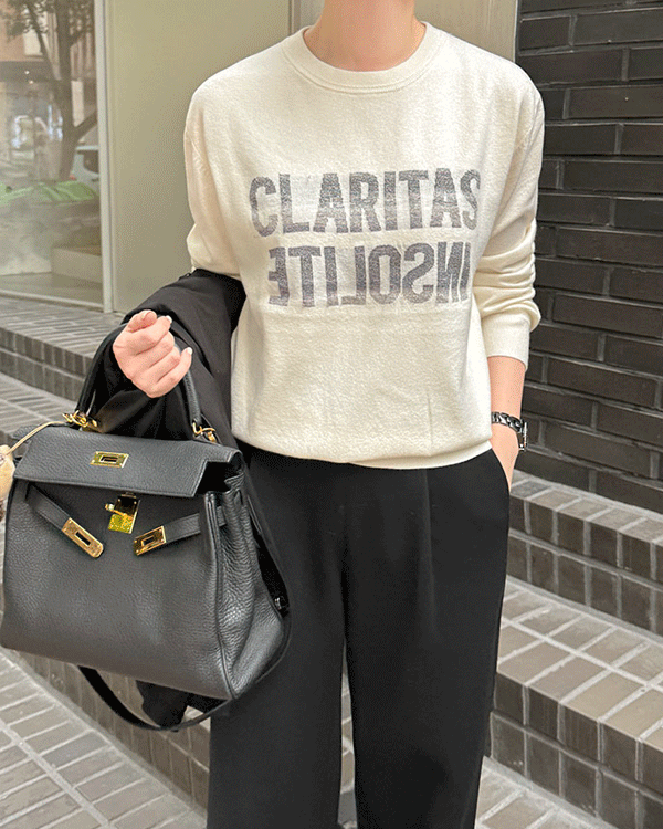 クラリラウンドニット