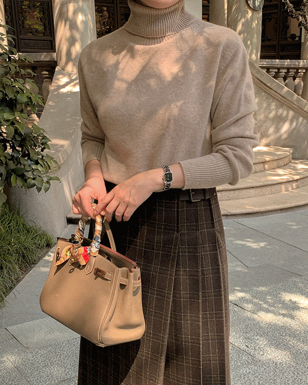 ココホルガポロニット