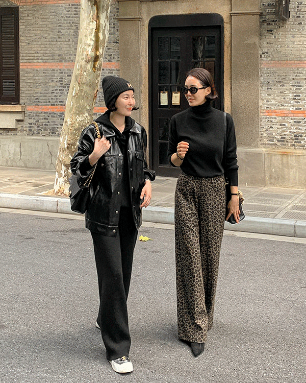 虎皮ワイドパンツ