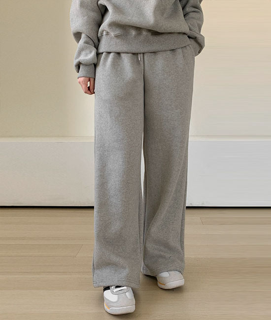 ケリフォルニアヤンギモパンツ