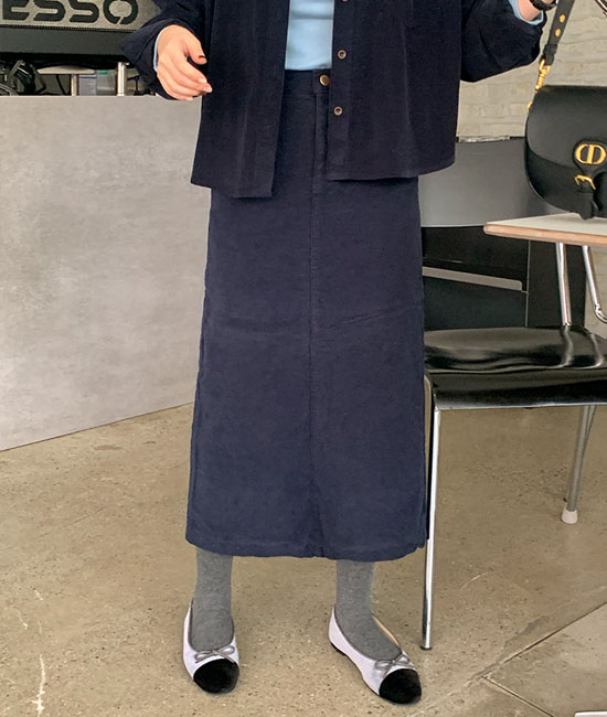 起毛コーデュロイスカート