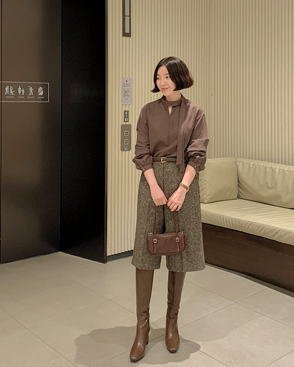 ローラ・タイ・ブラウス