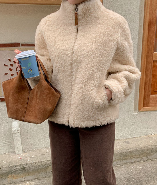 リアルウールジップアップムスタング