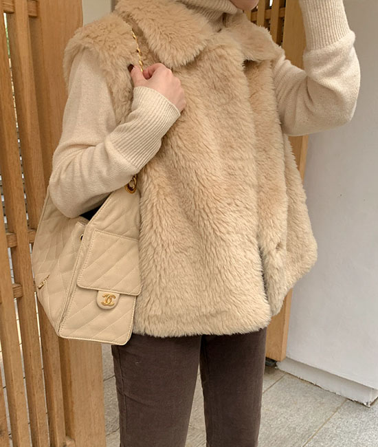 ウールカラーベスト