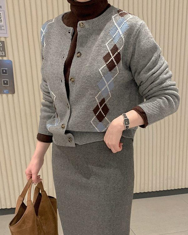 アーガイルウールカーディガン