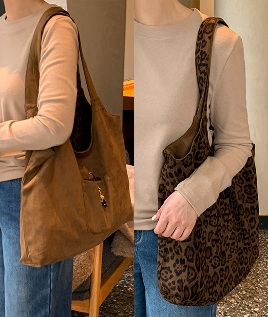 両面虎皮ショルダーバッグ