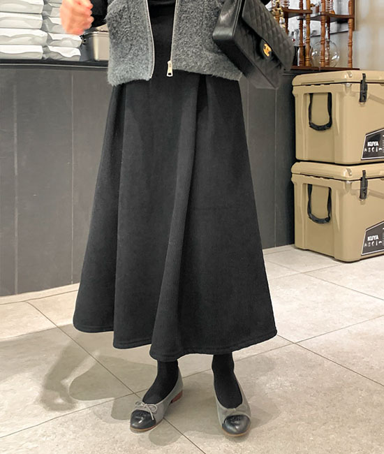 隆起毛ゴールデンフレアスカート