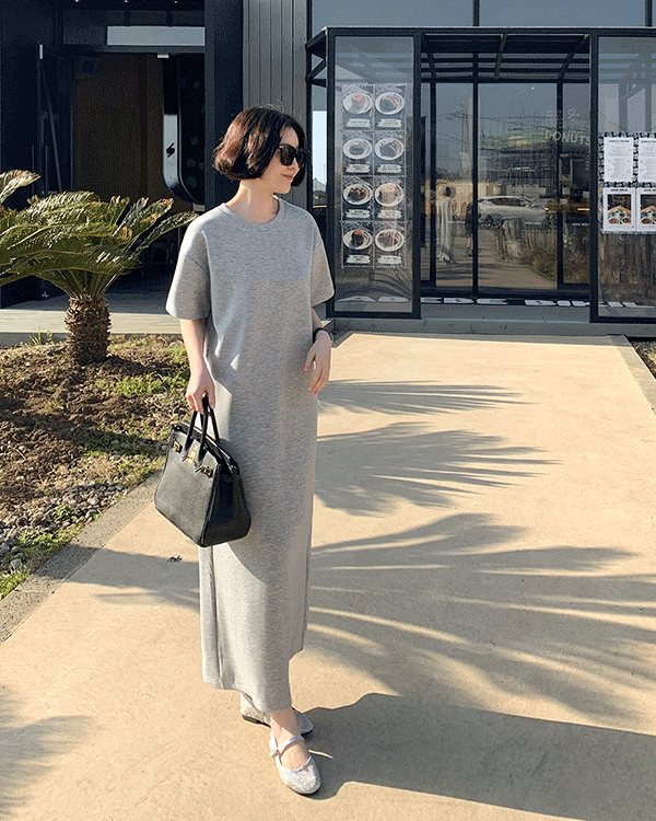 ミニマルブントワンピース