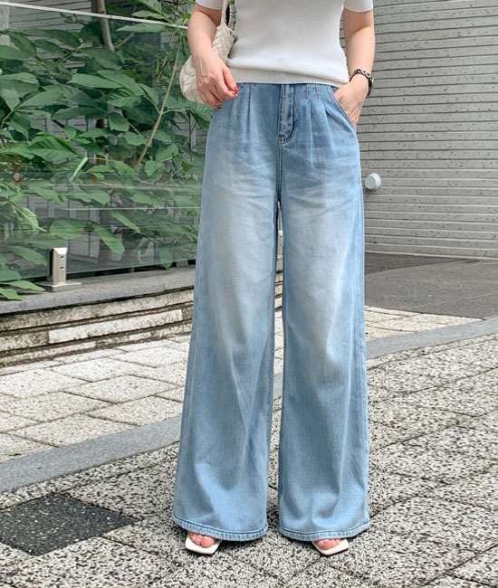 [ココブラックXドゥウィシ]フローワイドピンタックデニム
